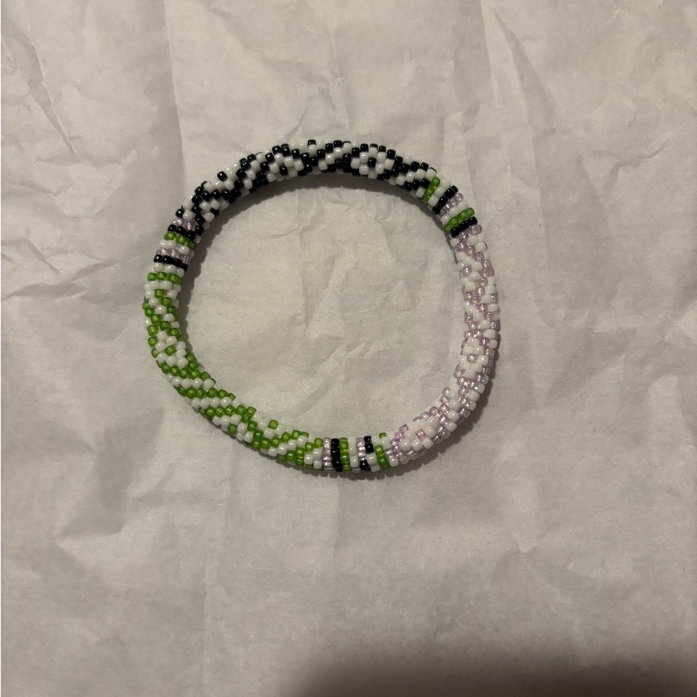 Sashka Co hand crocheted beaded roll on bracelet original size